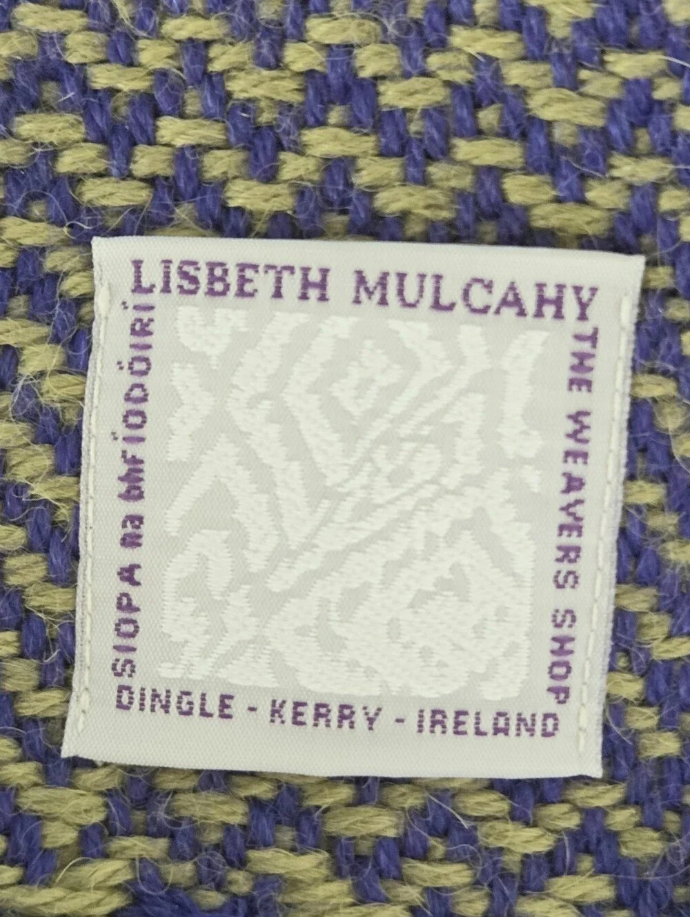 LISBETH MULCAHY Ireland Unisex Handwoven Alpaca Scarf Muffler Burple NWOT